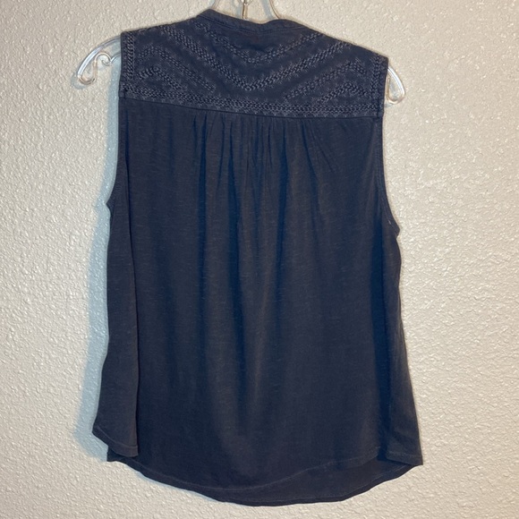 Lucky Brand Sleeveless Top Dark Gray NWOT Size M - Picture 5 of 10